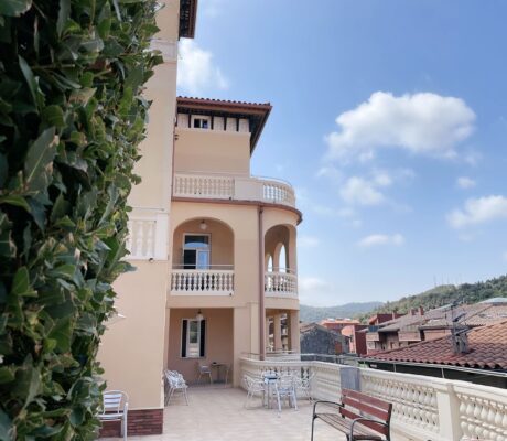 terraza residencia ángelus